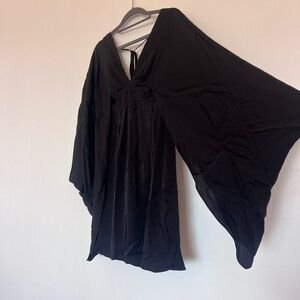 Trina Turk Black Silk Dress with Cape Sleeve Arms Size Small